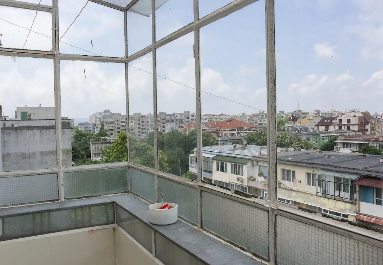 Apartment Just Like Home - New 1-Bdr Apt Near City Center Varna